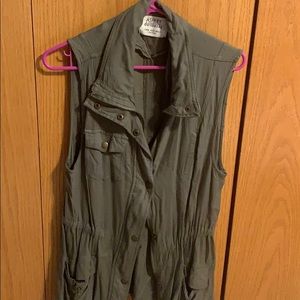 Army green vest